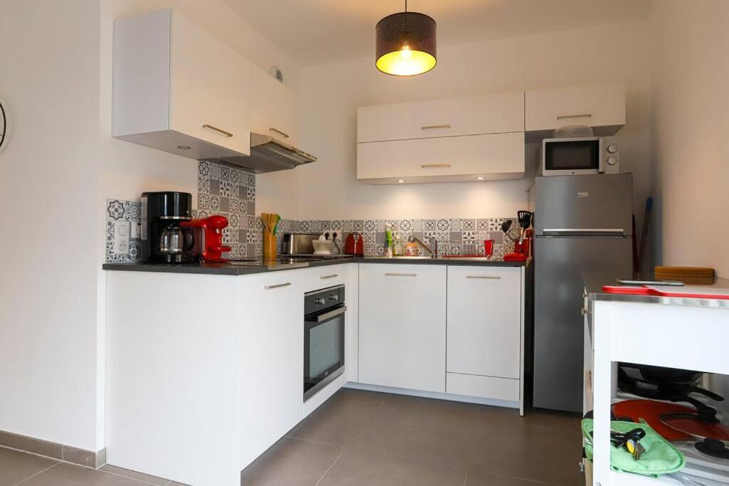 Chez Alexane Apartment อานซี ภายนอก รูปภาพ